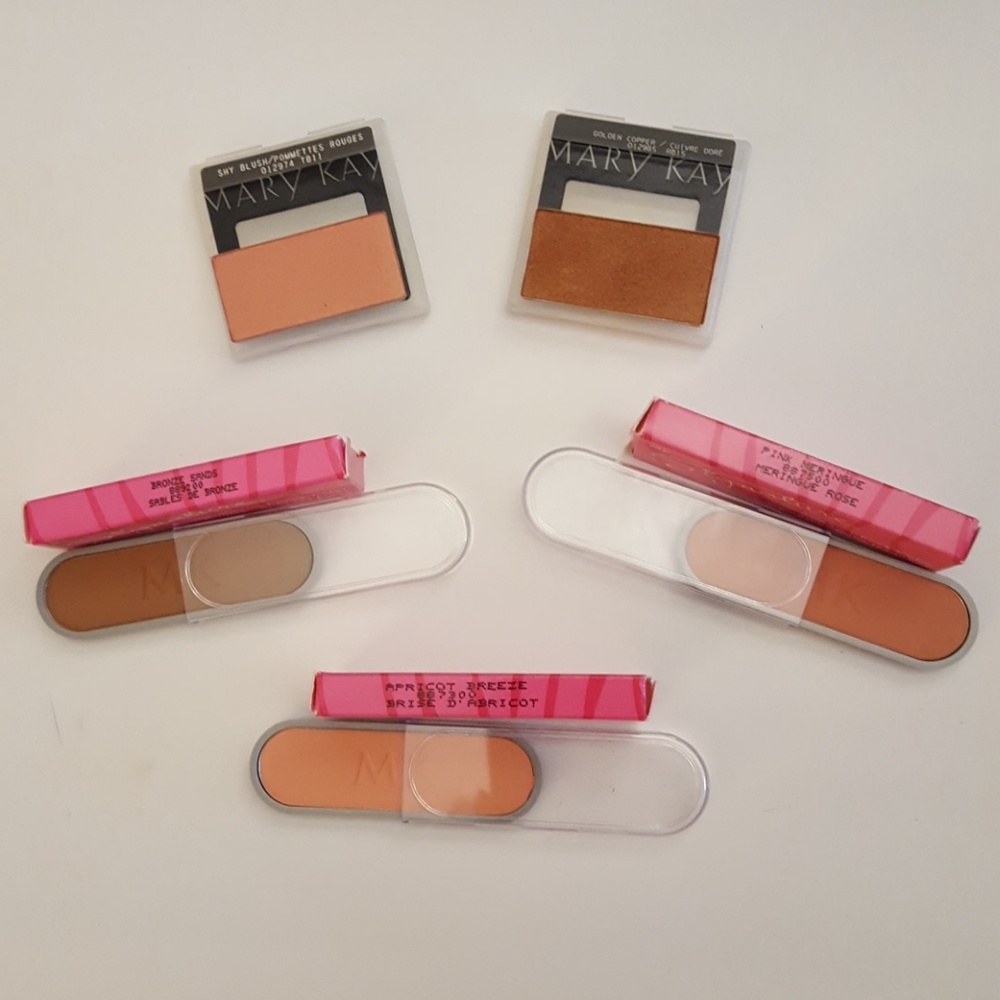Mary Kay cheek colors - various shades